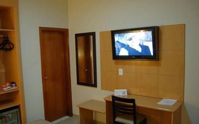 Limeira Suites
