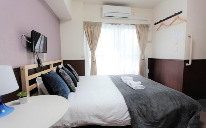 HIFUMI #1004★5m to Umeda,  Value, double Bed!