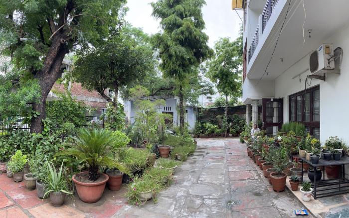 Alibaba’s Indiana Homestay 