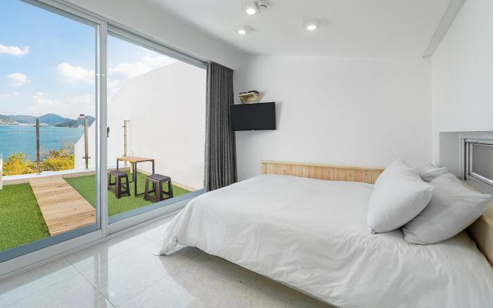 Geoje Star marine poolvilla