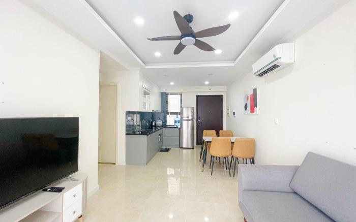LeOHome Twobedroom Vinhomes Dcapital Tran Duy Hung