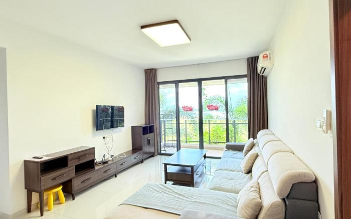 Seaview 3B2R 8pax Cozy condo Forest City