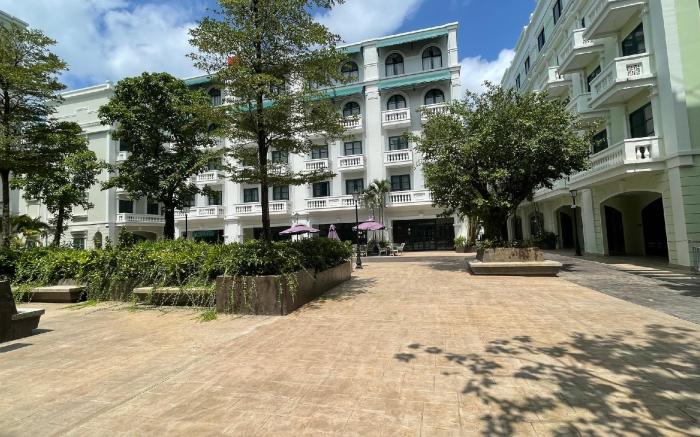 Golden Dragon Hotel