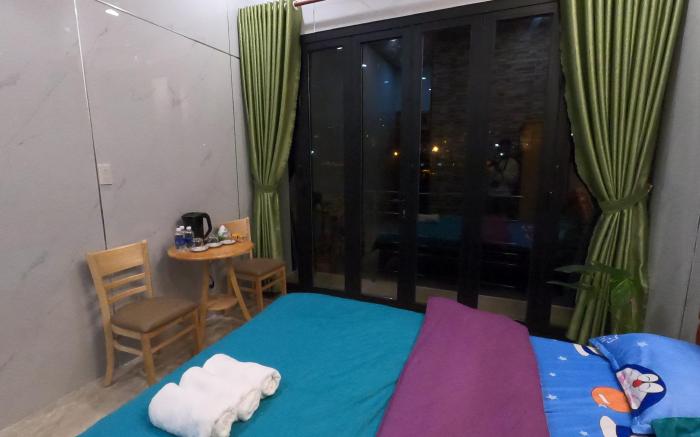 Queen room 1