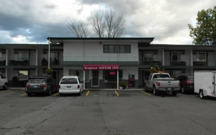 Arnprior Motor Inn
