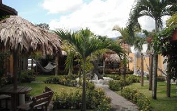 Arenal Hostel Resort