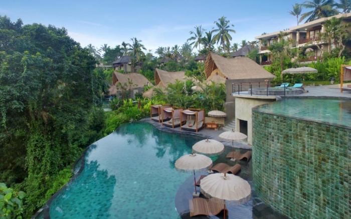 Entire Romantic Villa 2BR Family Suitable #P24