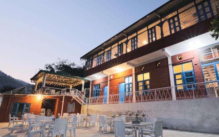  MANJARI RESORT