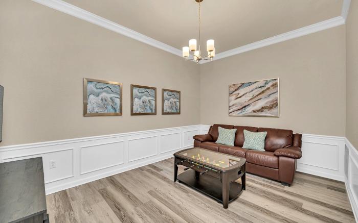 Lakeview Condo, Directly Next To Pool! *Near WDW*