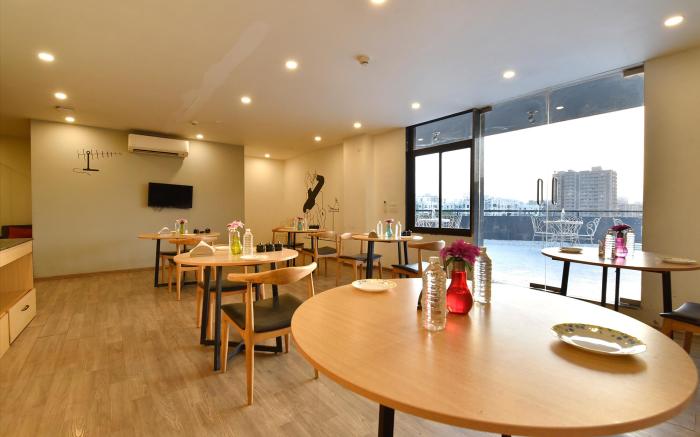 FabHotel NY Townhouse
