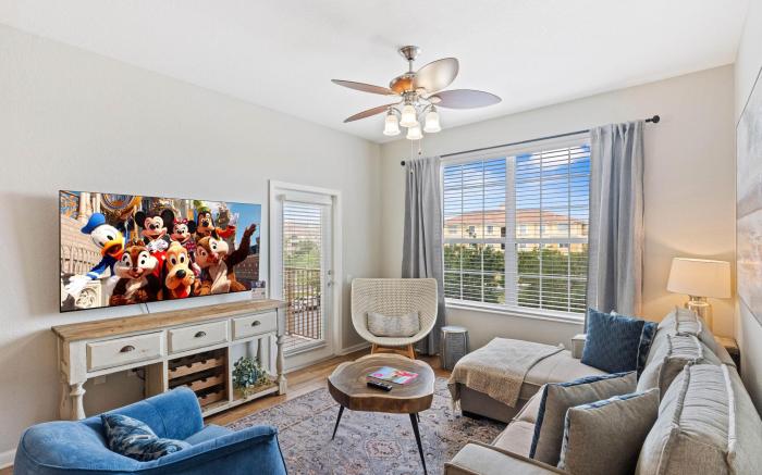 5000 Cayview Avenue #304