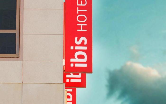 ibis New Delhi Aerocity - An AccorHotels Brand