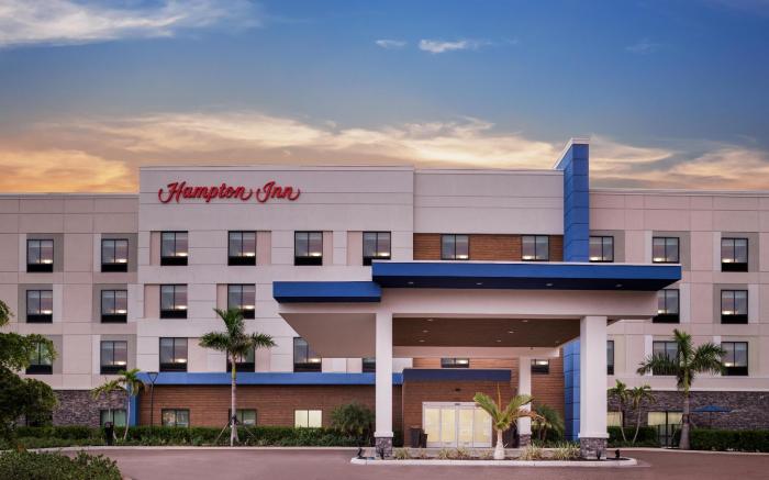 Hampton Inn by Hilton Fort Myers Downtown