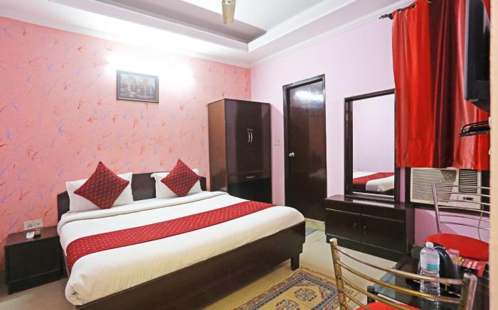 Airport Hotel Parikshit Palace
