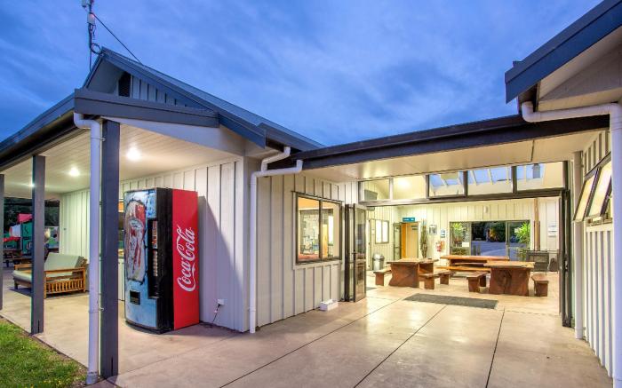 Hot Water Beach Top 10 Holiday Park