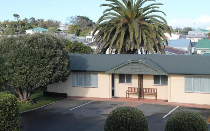Riverview Motel
