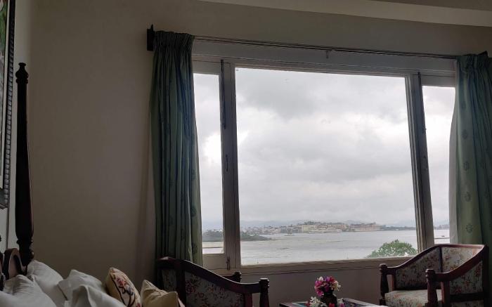 Pichola lake retreat