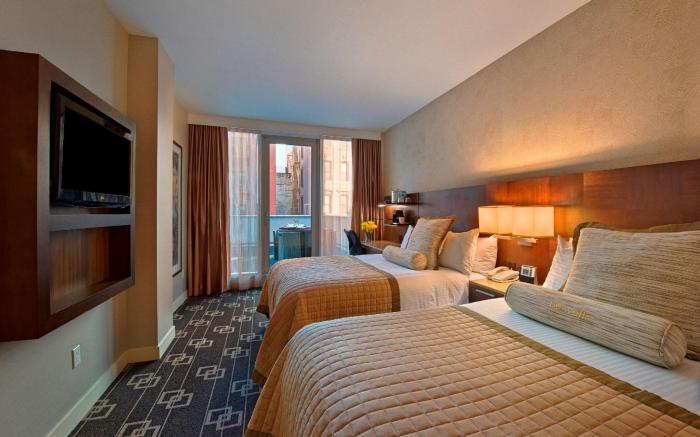 Wyndham Garden Chinatown