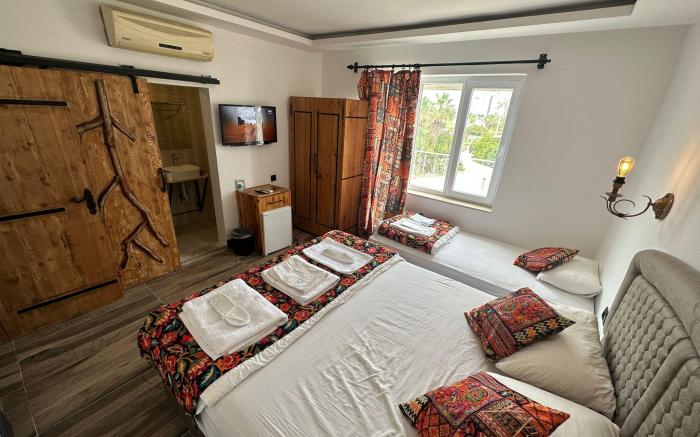 White Country Boutique Hotel