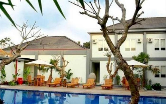 Grand Royal BIL Hotel