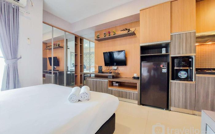 Nice Studio at Atria Residence Serpong By Travelio