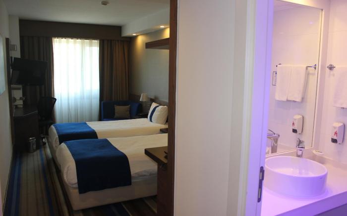 Liv City Hotels