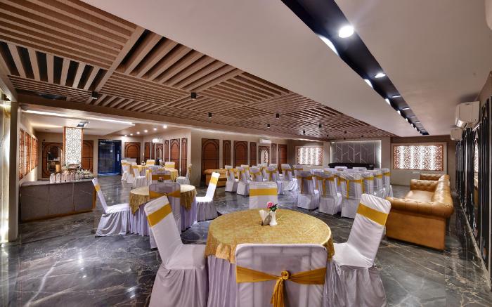 RnB Select Walk-Inn Lucknow