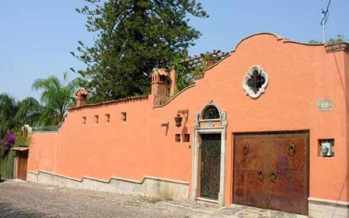 Hacienda del Lago Boutique Hotel