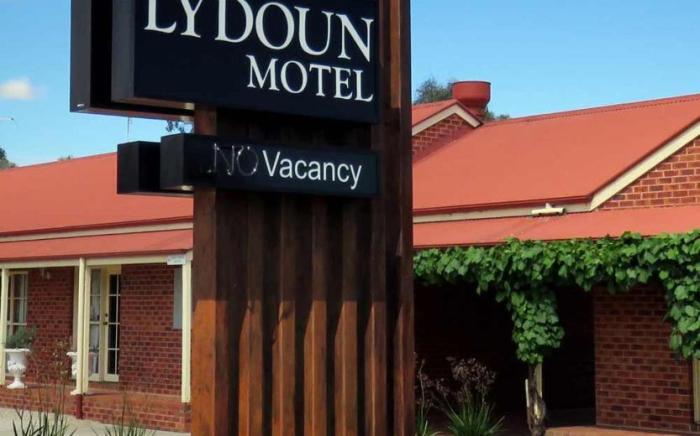 the lydoun motel