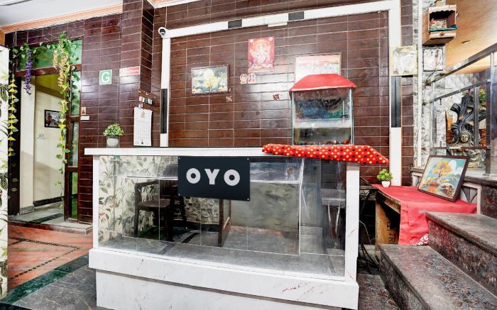 Hotel O Max Homestay