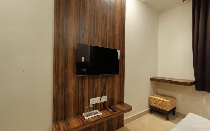Hotel Vrinda Inn