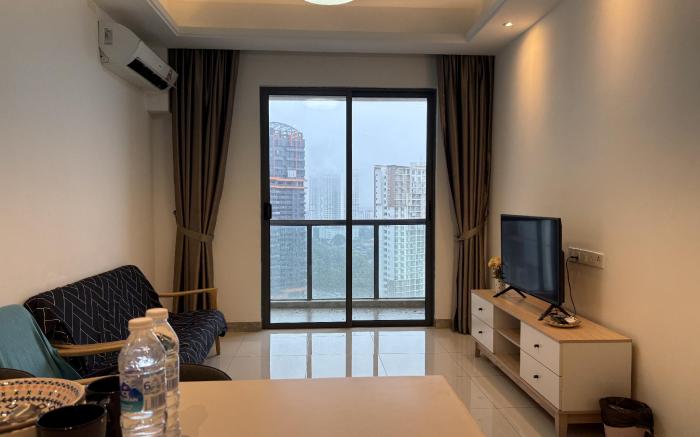R&F 1bedroom City & Sea View Cozy Apartment