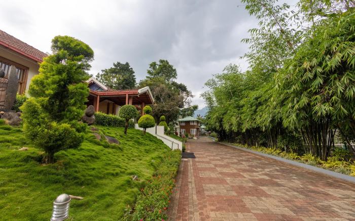 Honeydewwz Exoticaa Hotel & Resort