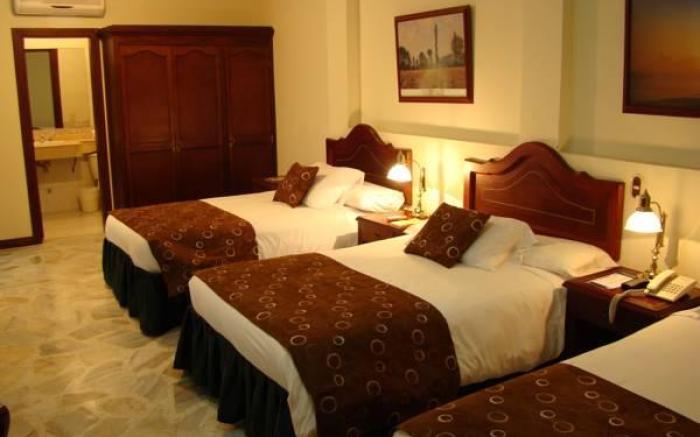 Hotel San Fernando Real