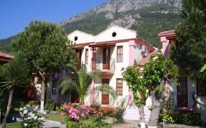 Ilkiz Beach Hotel