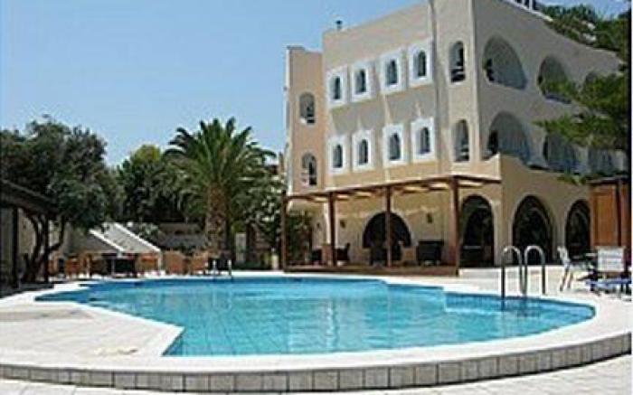 Karteros Hotel