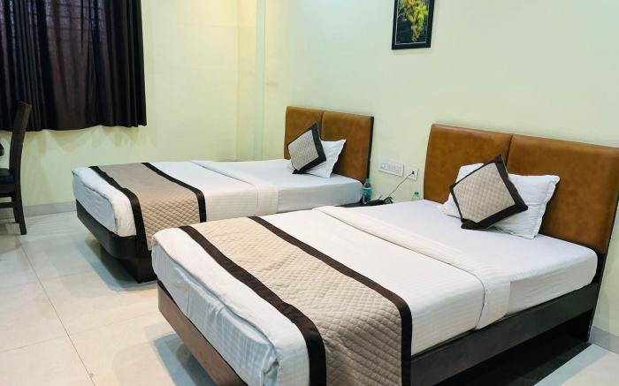 JMC Hotel Lavish,Pithampur