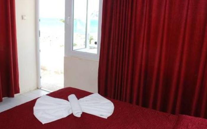Mesut Hotel