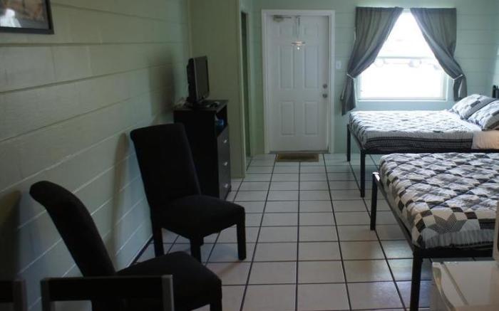 Sunshine Inn & Suites Venice, Florida