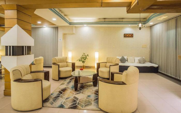 Hotel Tropical Daisy