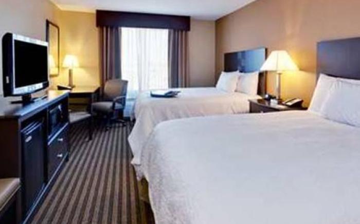 Hampton Inn & Suites Fresno-Northwest
