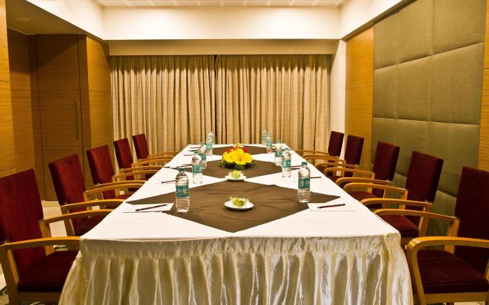 7 Apple Hotel Pimpri Pune