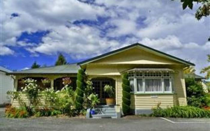 Glenalvon Lodge Motel