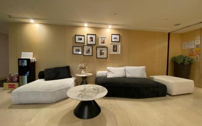 We Meet Taipei Hotel