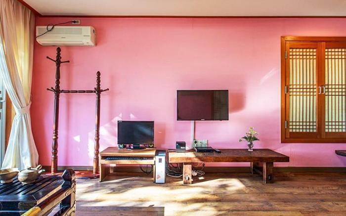 Casa Seorak Bed and Breakfast