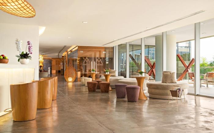 Crescent Residence 1