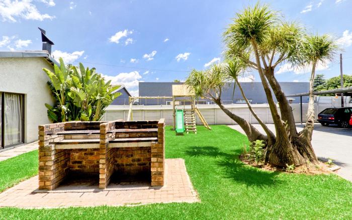 BM Gardens Apartment Hotel
