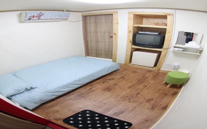 Naru Hostel