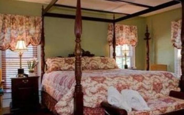 George Brooks House B&B