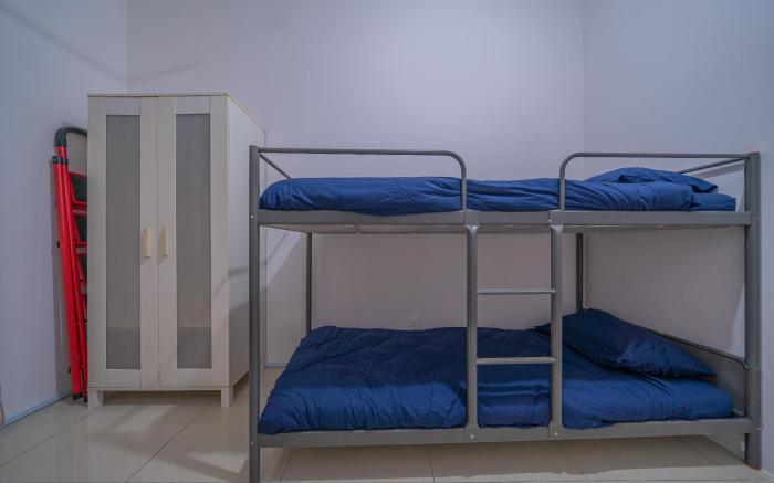 Zen 3-bedroom 6 pax | Free 2 Parkings | Semarak